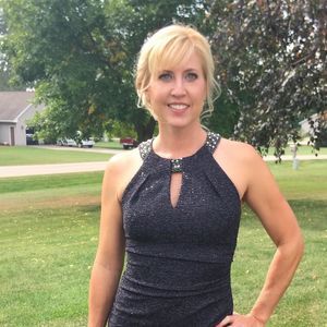 Meet your Posher, Gina